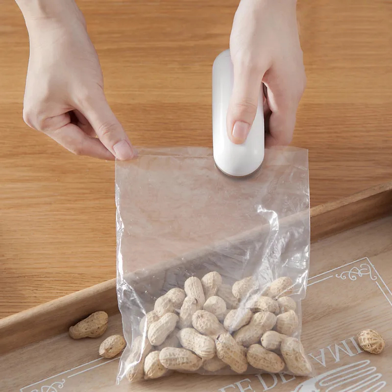 Plastic zakjes verzegelmachine - Kitchen Gadgets Needed recensie en prijs